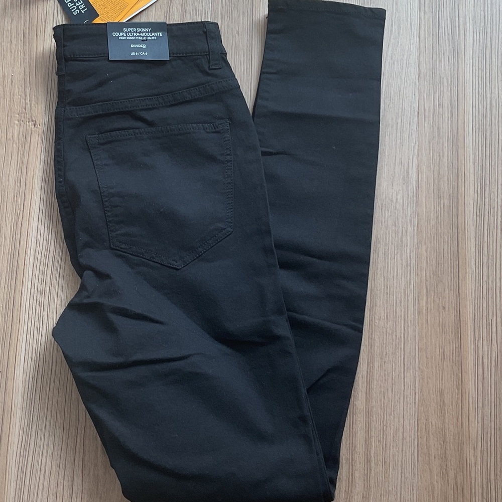 Divided Super Skinny High Waist Jeans - Black